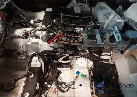 2015 Land Rover Range Rover 5.0L V8 Supercharged z USA, uszkodzony, nr VIN SALGS3TF2FA209794